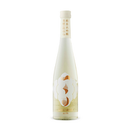 Inata Iku\'s Shiro Junmai Daiginjo Sake