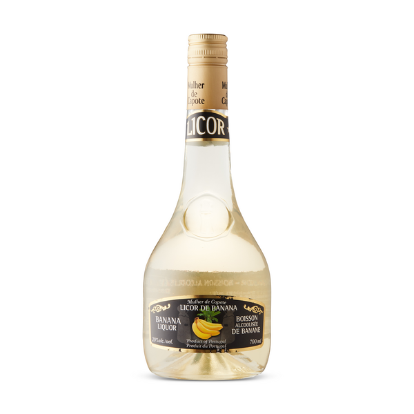 Eduardo Ferreira Mulher De Capote Banana Liqueur